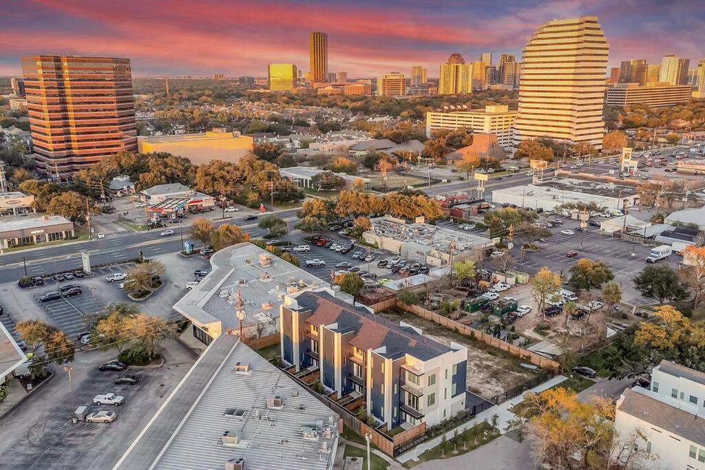 Luxurious Houston Galleria Living Villa Exterior foto